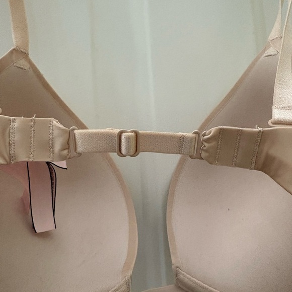 Victoria's Secret Plunge Push Up Bra Champagne Beige Size 36 D with Rhinestone - Picture 10 of 11